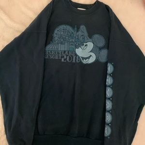 disneyland 2018 crewneck